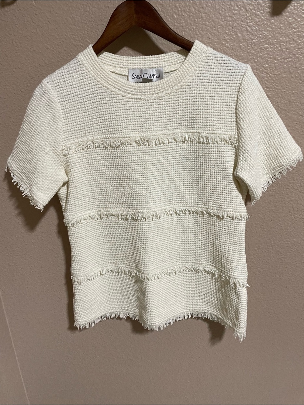 Sara Campbell Cream Textured Fringe Short Sleeve Top
